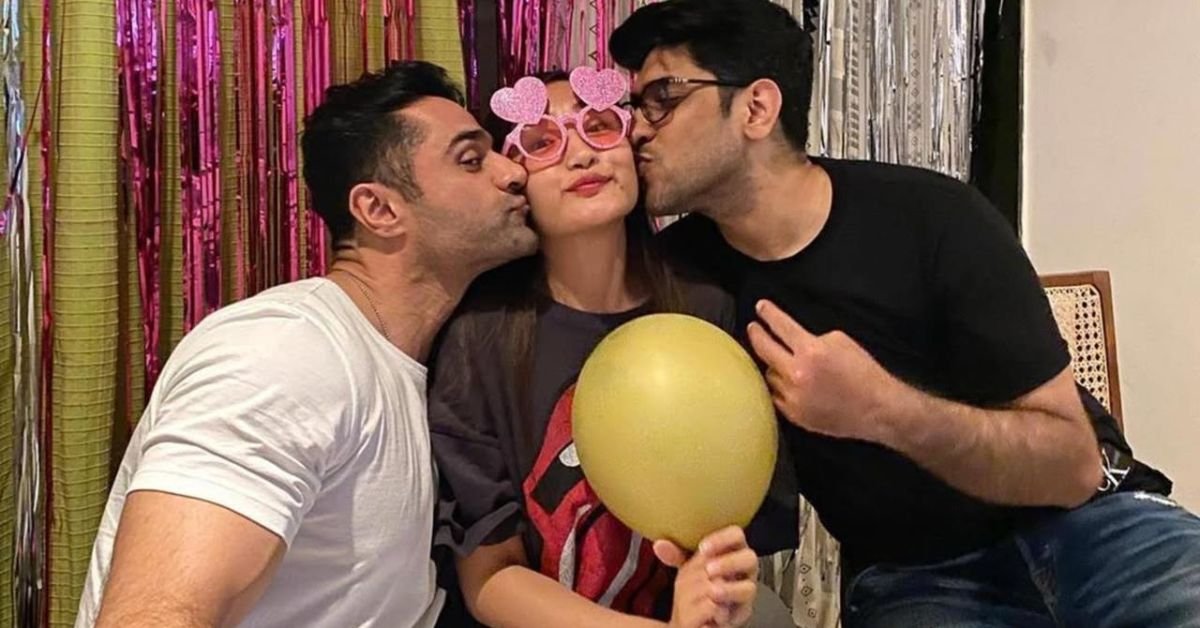 Bigg Boss 18: Avinash Mishra Labels Chum Darang as 'Most Fake'; Vivian Dsena Calls Her 'A Mastermind' 3 Bigg Boss 18 Avinash Mishra Labels Chum Darang as Most Fake Vivian Dsena Calls Her A MastermindBigg Boss 18 Avinash Mishra Labels Chum Darang as Most Fake Vivian Dsena Calls Her A Masterm 1
