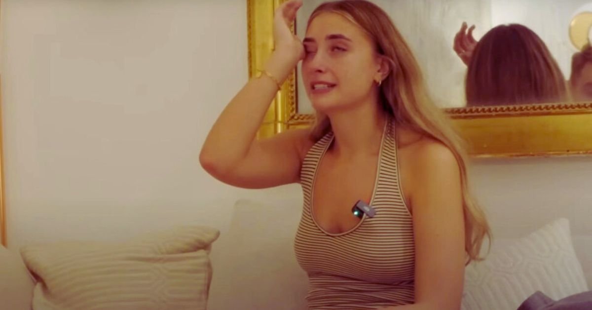 23-Year-Old Lily Phillips Sparks Outrage Again with ‘Unthinkable’ Public Stunt That Has Everyone Talking 3 23-Year-Old Lily Phillips Sparks Outrage Again with ‘Unthinkable’ Public Stunt That Has Everyone Talking
