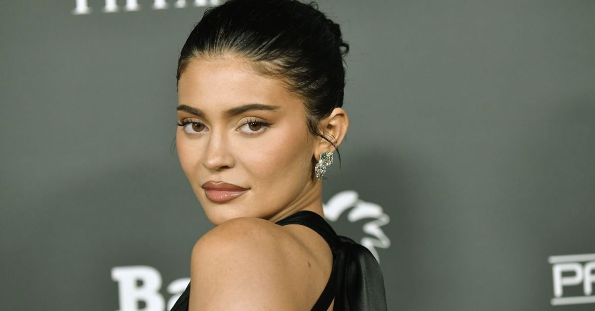 Worst-Dressed Celebrities at the 2025 Oscars – Fashion Fails You Can’t Unsee 2 Worst-Dressed Celebrities at the 2025 Oscars