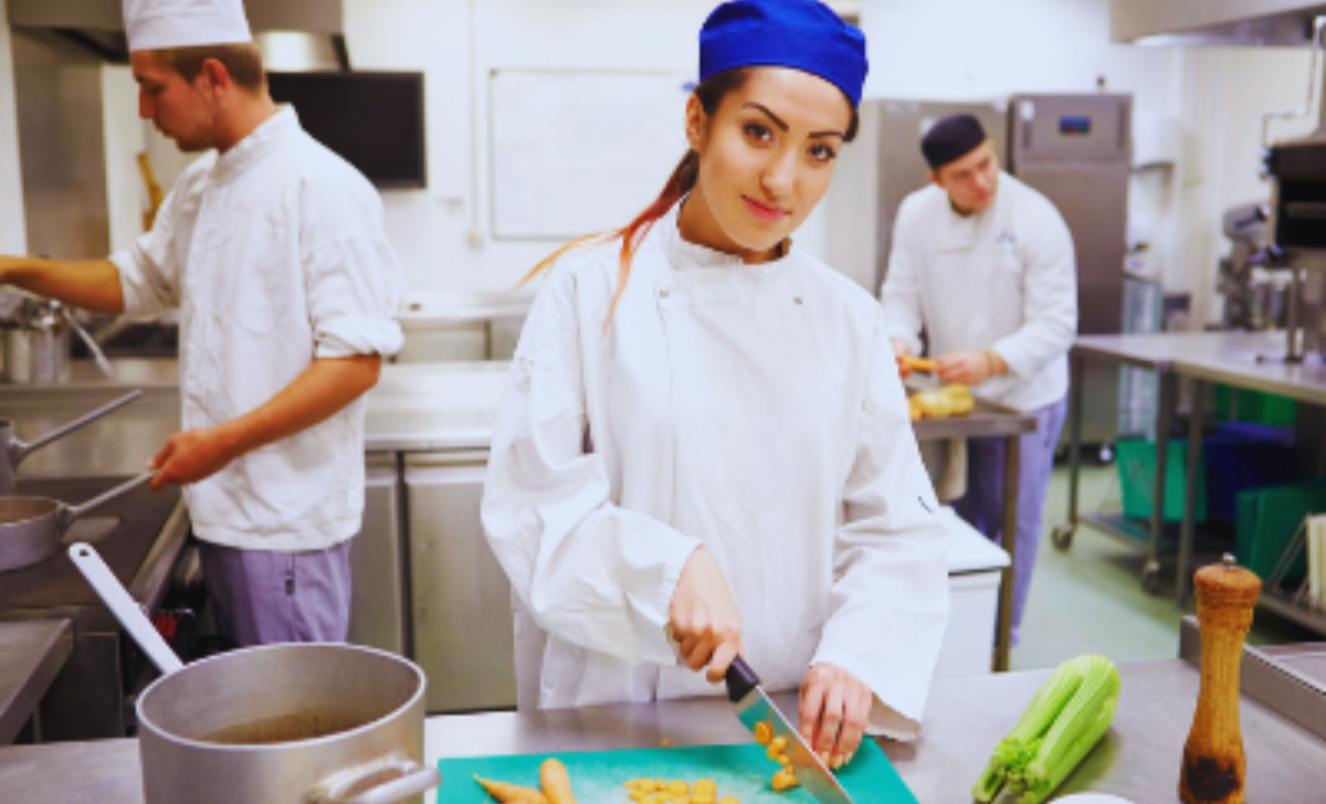 Kitchen Hands Worker Jobs in Netherlands with Visa Sponsorship 2025: Your Complete Guide 3 Kitchen Hands Worker Jobs in Netherlands with visa sponsorship 2025