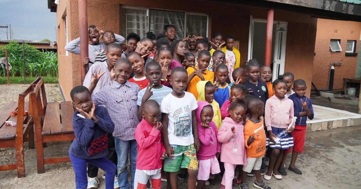 “Choosing to Be an Orphan”: The Shocking Survival Strategy in Kenya 3 “Choosing to Be an Orphan”: The Shocking Survival Strategy in Kenya