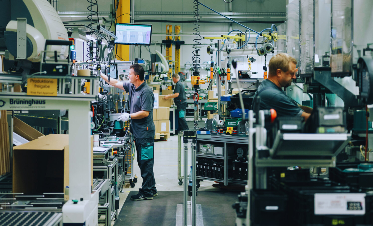 Start Your Career with Factory Jobs in Germany (2025) – Visa Sponsorship Included! 3 Start Your Career with Factory Jobs in Germany (2025)
