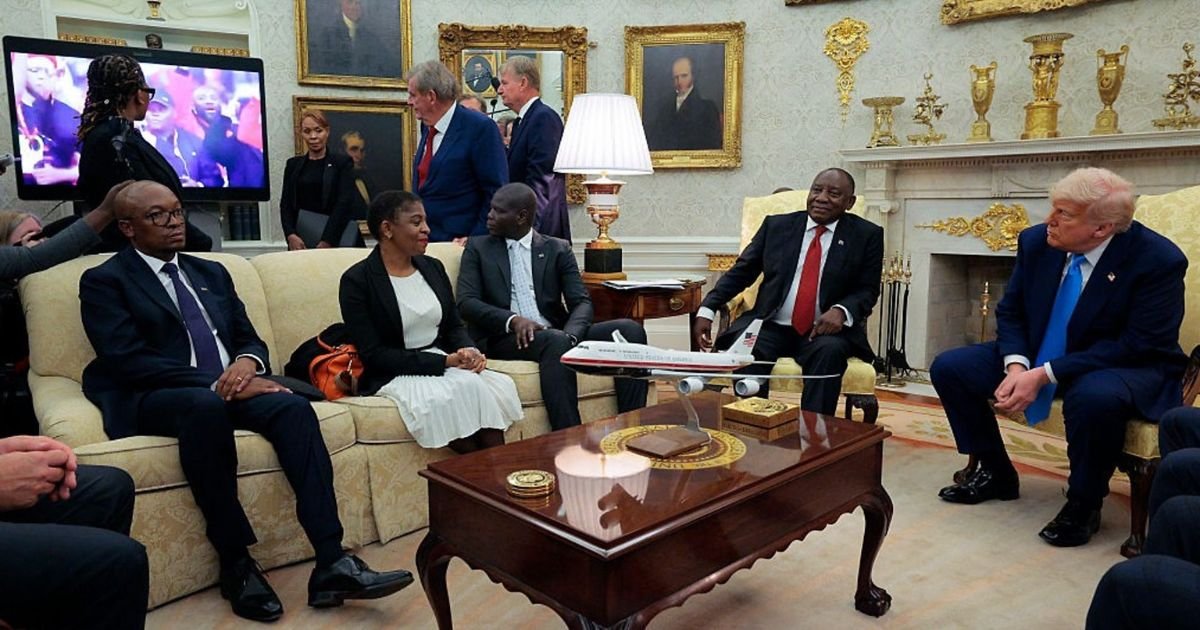 “Masterclass in Diplomacy”: Ramaphosa Keeps Cool as Trump Escalates in Viral U.S. Encounter 3 “Masterclass in Diplomacy”: Ramaphosa Keeps Cool as Trump Escalates in Viral U.S. Encounter