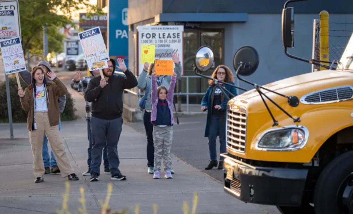 School Bus Driver Jobs in USA with Visa Sponsorship 2025 3 School Bus Driver Jobs in USA with Visa Sponsorship 2025