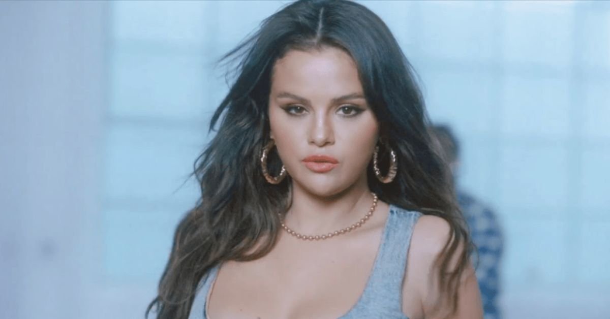 Selena Gomez Speaks Out: Why She Supported Hailey Bieber Amid Justin Bieber Drama 4 Selena Gomez Speaks Out Why She Supported Hailey Bieber Amid Justin Bieber Drama 2 2
