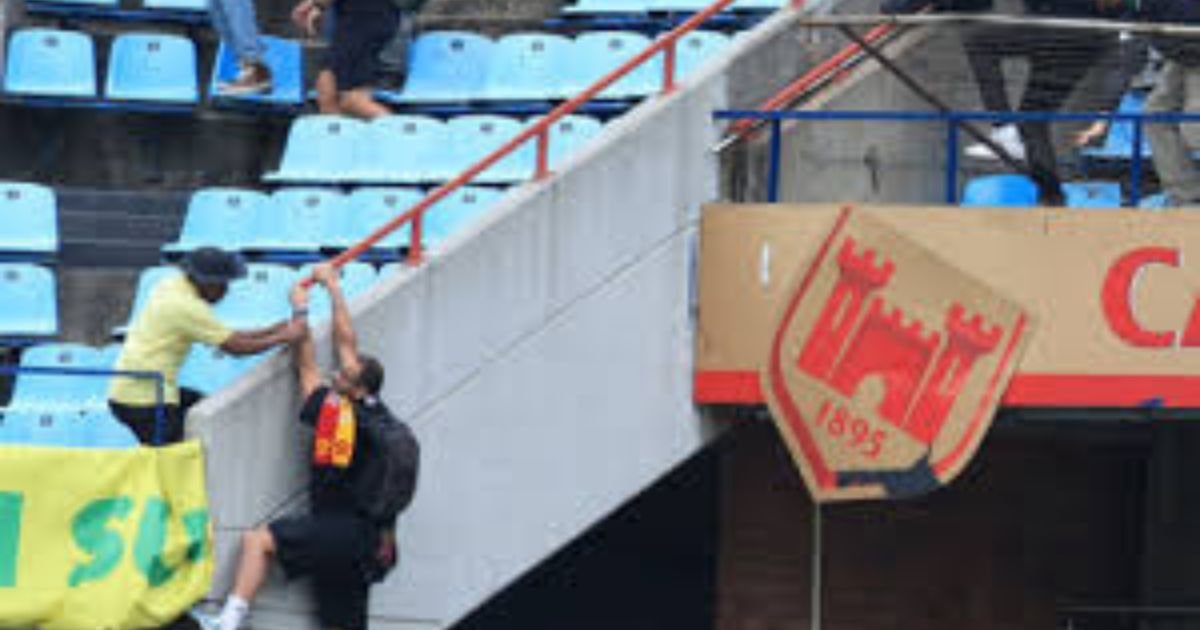 Viral Sundowns Fan Quote Sparks Chaos Warning: “If You Don’t Have a Ticket, Stay Home!” 2 Viral Sundowns Fan Quote Sparks Chaos Warning: “If You Don’t Have a Ticket, Stay Home!”