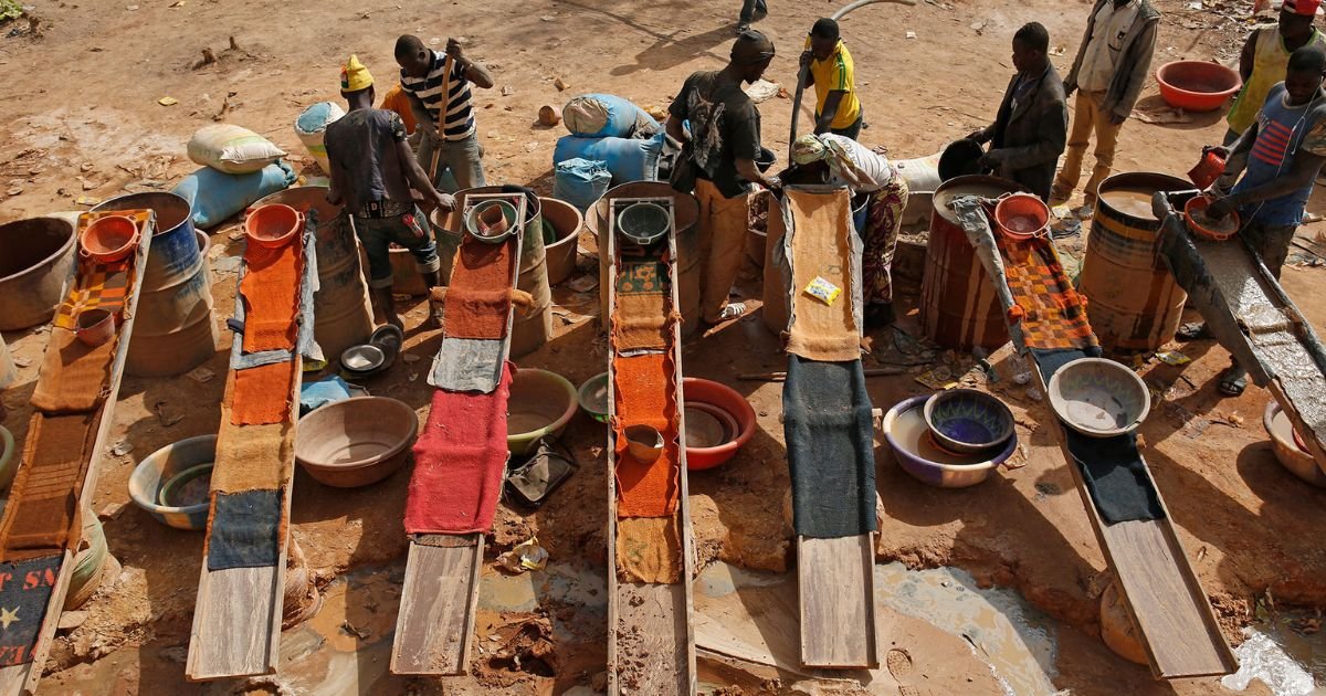Exposed: Kenya Is the Gateway for Smuggled Gold in Africa, New Report Reveals 2 Exposed: Kenya Is the Gateway for Smuggled Gold in Africa, New Report Reveals
