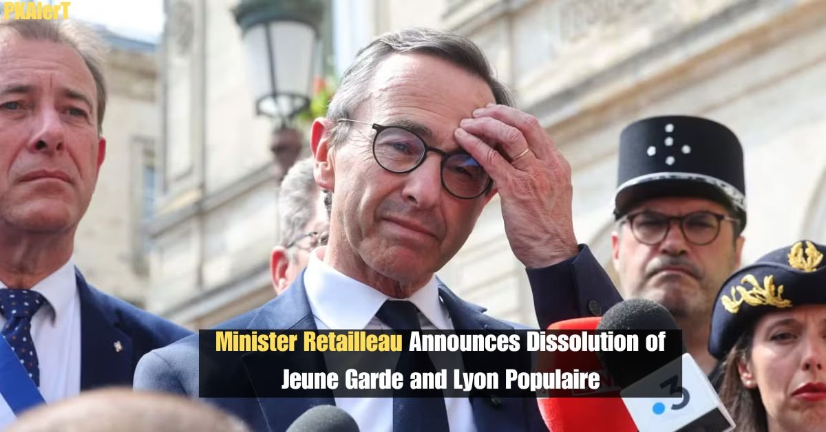 Hardworking Mans Clever Strategy To Beat The Winter Cold During Work Hours Goes Viral 50 2