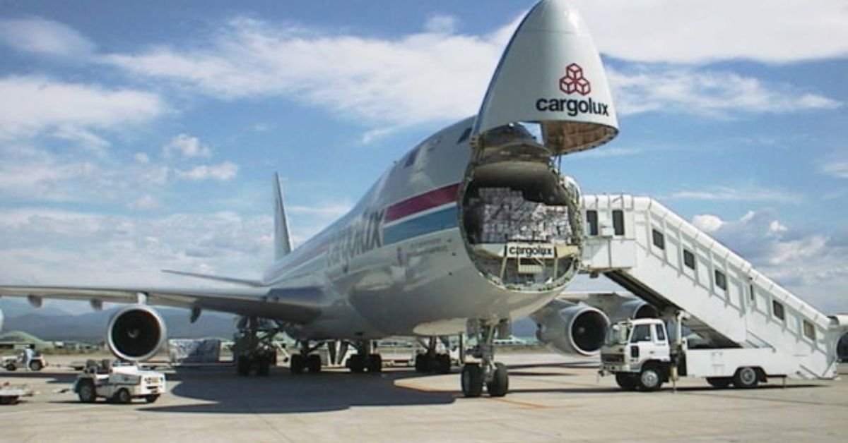 Iran Strengthens Ties With China as Military Cargo Planes Arrive 2 Iran Strengthens Ties With China as Military Cargo Planes Arrive 1