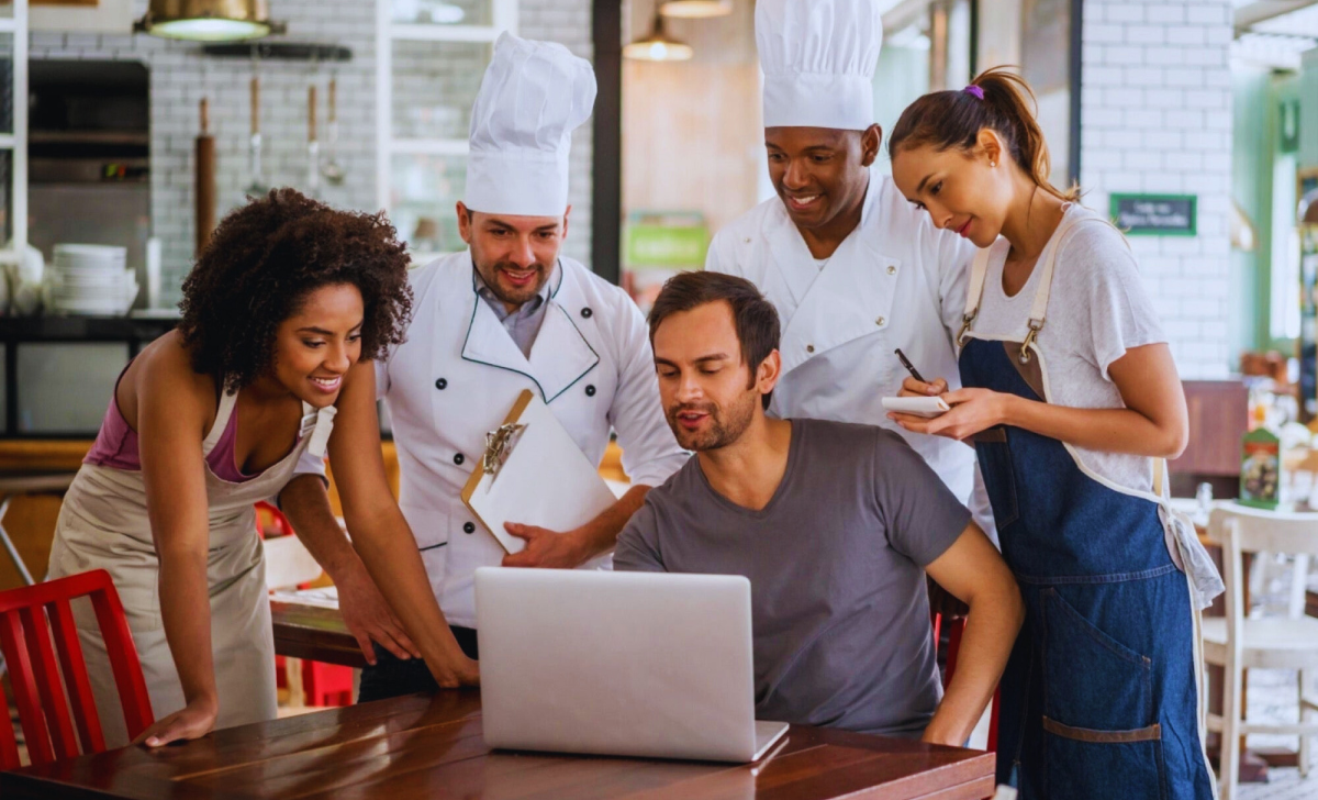 Restaurant Staff Jobs in Dubai with Visa Sponsorship 2025: Your Ultimate Guide 3 Restaurant Staff Jobs in Dubai with visa sponsorship 2025