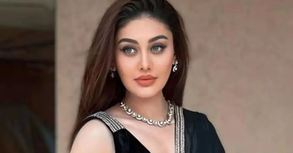 Shefali Jariwala's Bold Transformation in 2025 Leaves Everyone Talking 2 Shefali Jariwalas Bold Transformation in 2025 Leaves Everyone Talking 1