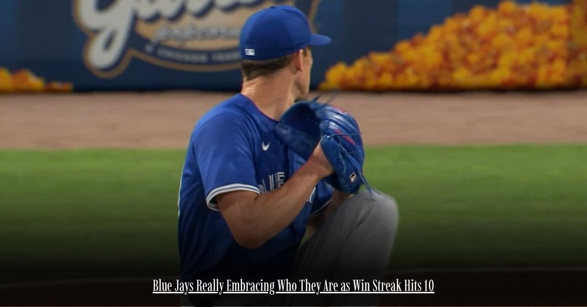 6 on Private Jet Presumed Dead After Crash Into San Diego Neighborhood 9 1