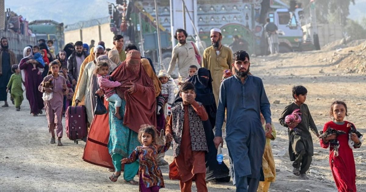 Pakistani Man Faces Deportation After Fake Charity Exposed In Kenya 2 Pakistani Man Faces Deportation After Fake Charity Exposed In Kenya