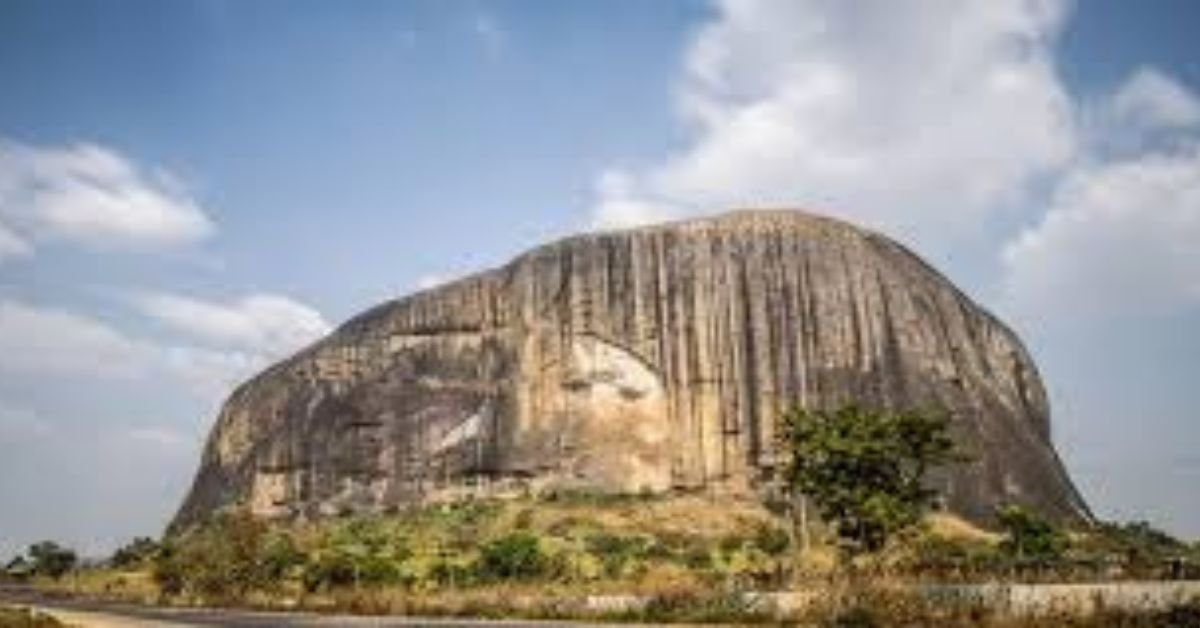 Top 10 Wonders to Explore in Nigeria — Natural and Cultural Marvels 1 heloo g 16 1