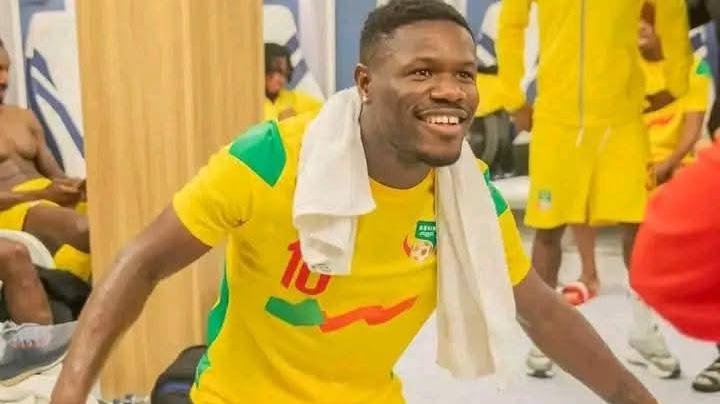 7b9ff896a1304ffbb60494ebd2462ae3