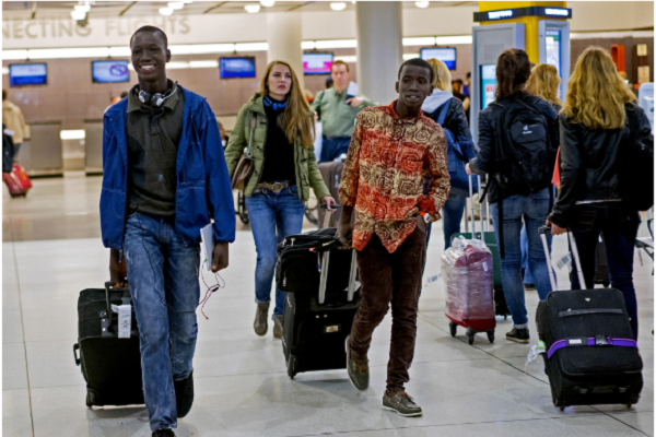 90e64b8dbff5df67a04bac3ad09131a5