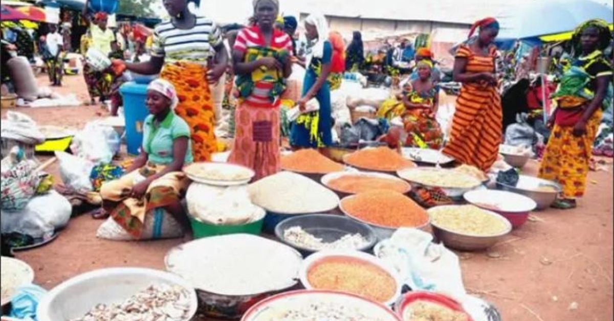 Garri Prices Plummet Residents Stunned as Basins Cost Almost Half 1 heloo g 7 3